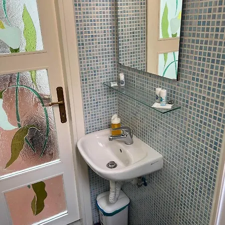 Ginkgo Apt. Centro Storico Oda ve Kahvaltı